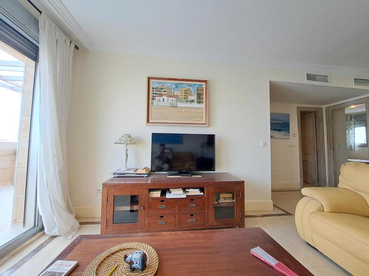 Apartment Atico Puerto Y Playa *